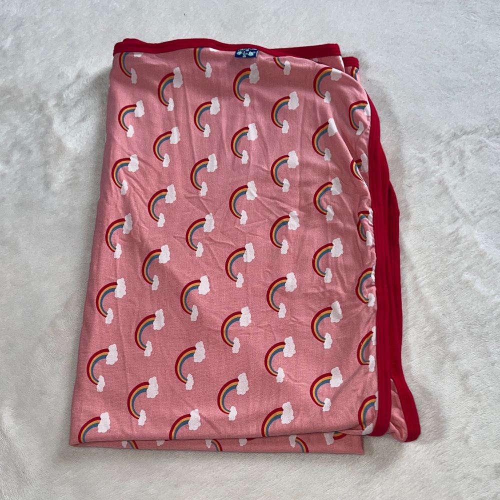 NWOT Kickee Pants Baby Bamboo Swaddling Blanket - Blush Rainbows 🌈 Print